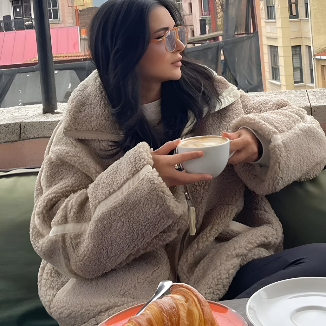 Teddy Coat – Warmte in zijn Mooiste Vorm