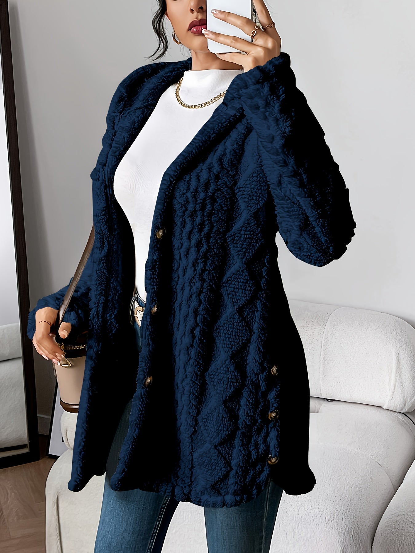 Nouria Luxe - Tijdloze Warmte en Elegantie