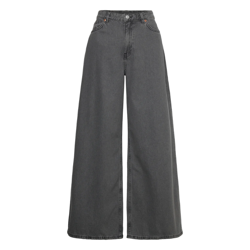 Timeless Grace Wide-Leg Jeans