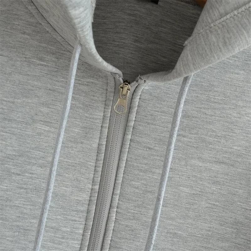 Urban Elegance - Premium Hoodie