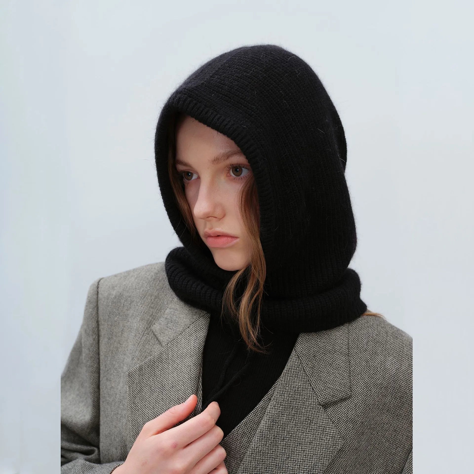 Knitted Cosy Hood - Winter Must-Have