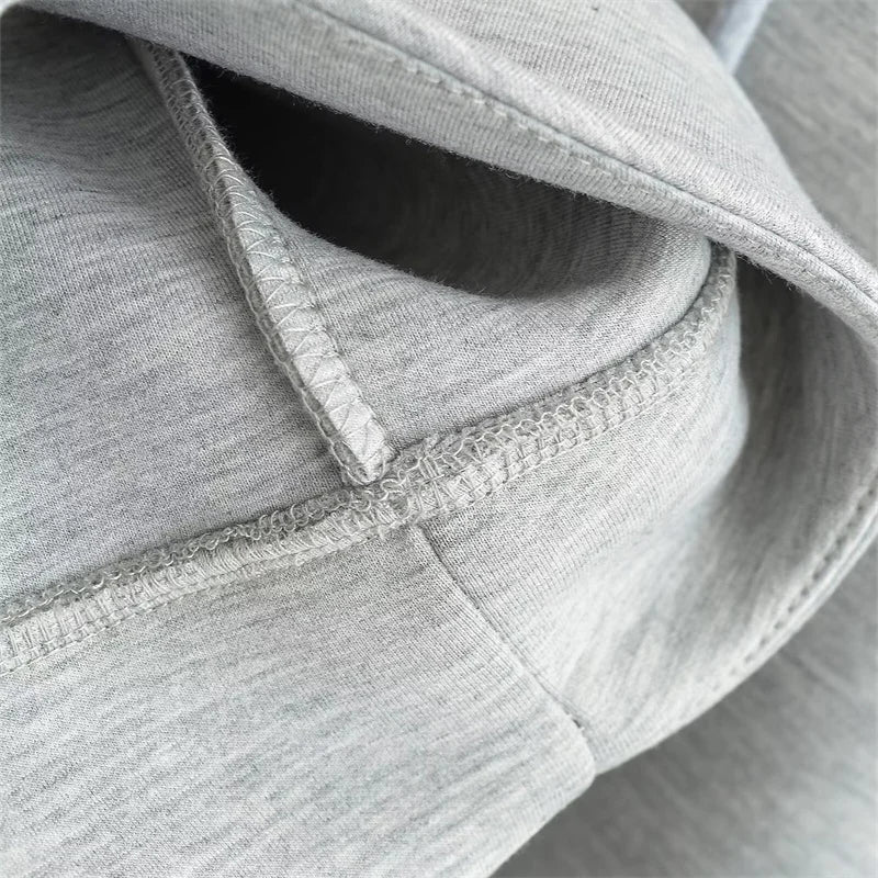 Urban Elegance - Premium Hoodie