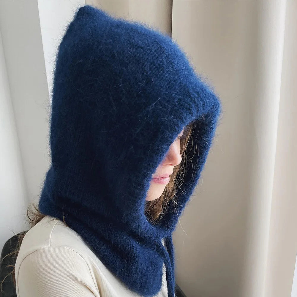 Knitted Cosy Hood - Winter Must-Have