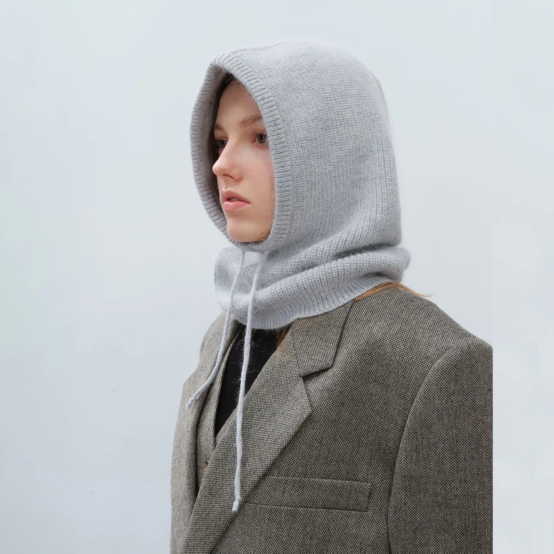 Knitted Cosy Hood - Winter Must-Have