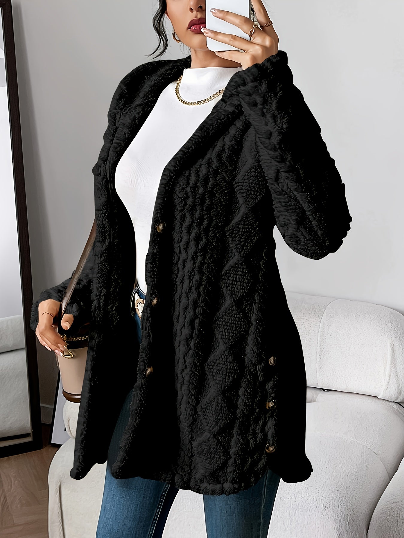 Nouria Luxe - Tijdloze Warmte en Elegantie